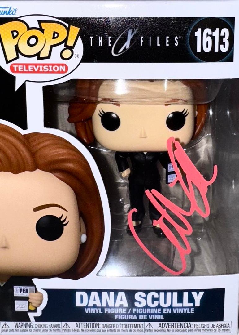 Gillian Anderson Signed Funko Pop #1613 "Dana Scully" (Pink Ink) - Beckett COA #5
